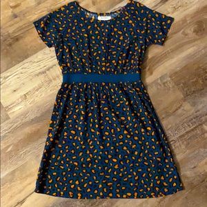 Size 10 little girls dress. In great condition.